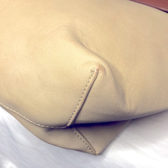 WHO WHAT WEAR large color block (cream & rust colored) satchel tote handbag. - Picture 7 of 15